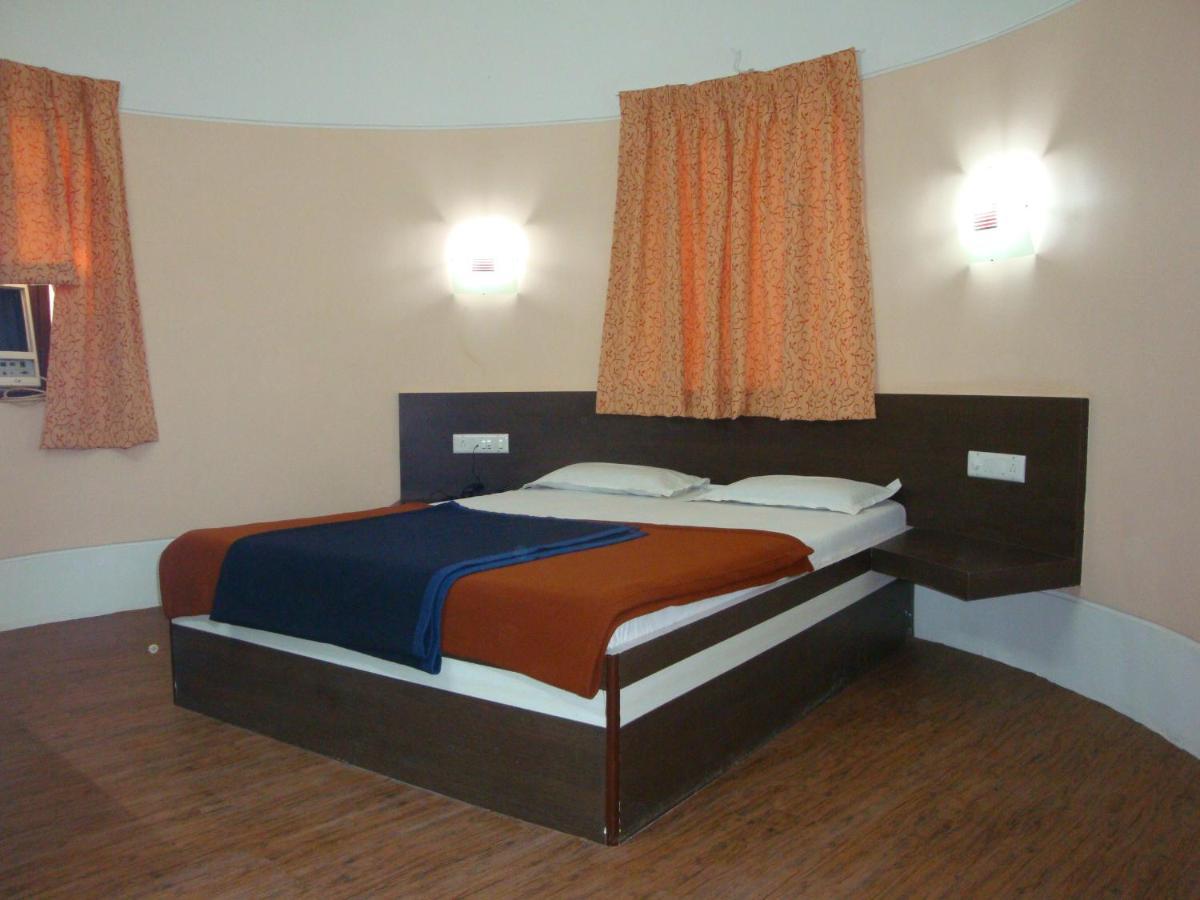 Hotel Tapovan Nashik Esterno foto